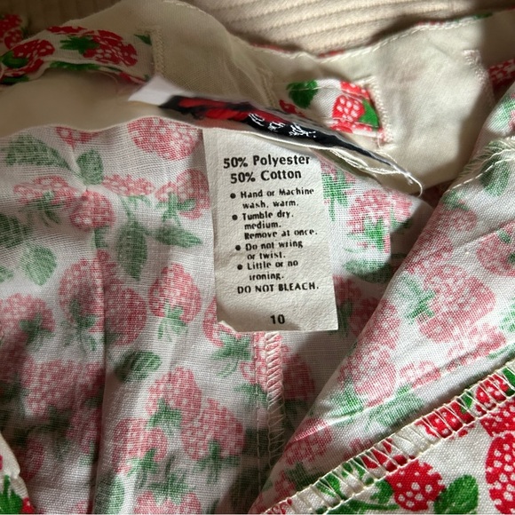 Vintage skirt size 10 runs small like sz 4/6 strawberries pin up retro red white - Picture 4 of 15